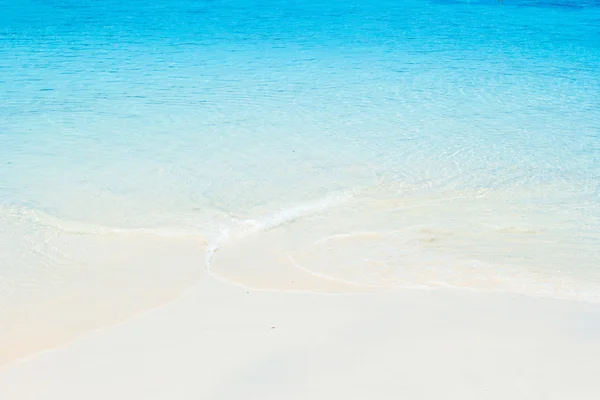 Andaman Denizi, beyaz kum plaj ve mavi deniz