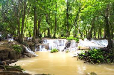 Sangkhlaburi, Kanjanaburi, Keingkravia şelale. Tayland