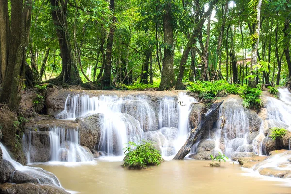 Keingkravia vandfald på sangkhlaburi, Kanjanaburi. Thailand - Stock-foto