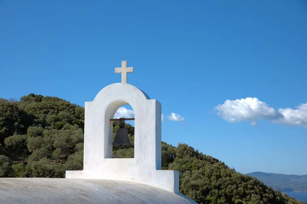 Wyspa Skiathos Grecja Biały Tradycyjny Kościół Wyspiarski Nowoczesna Architektura Agios — Zdjęcie stockowe