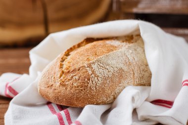 Taze ekmek mayasız kepek ile
