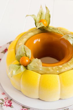 Sarı Fransız mousse kek