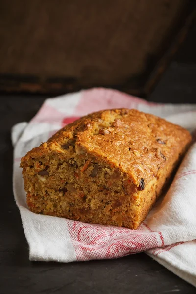 Torta di carote fresche — Foto Stock