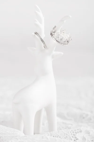 Anelli da sposa in oro bianco — Foto Stock