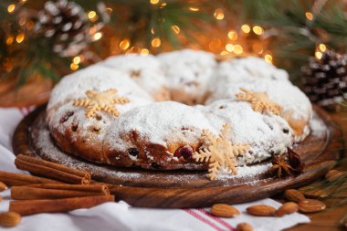 Geleneksel Noel Çalıntısı