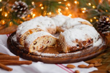 Geleneksel Noel Çalıntısı