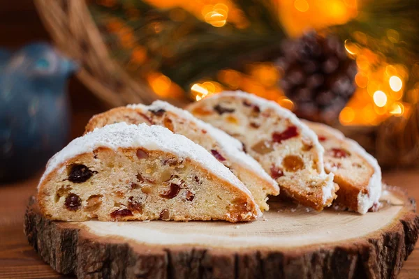 Roubado, bolo de Natal tradicional doce feriado — Fotografia de Stock