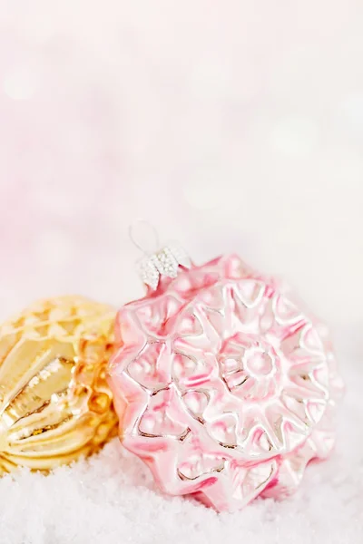 Pink antique style glass Christmas decorations — Stock Photo, Image