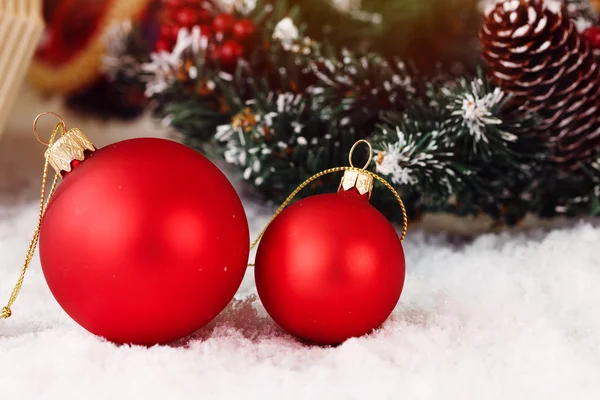 Primer plano de bolas rojas de Navidad —  Fotos de Stock