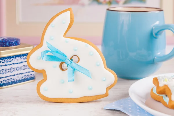 Bílé Velikonoce bunny králík perníku cookie — Stock fotografie