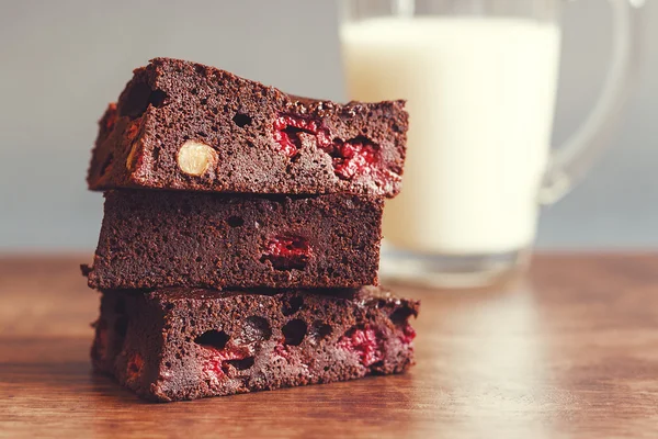 Brownies con latte — Foto Stock