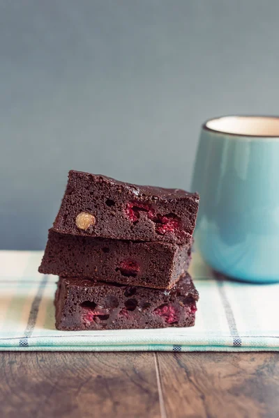 Brownies con latte — Foto Stock