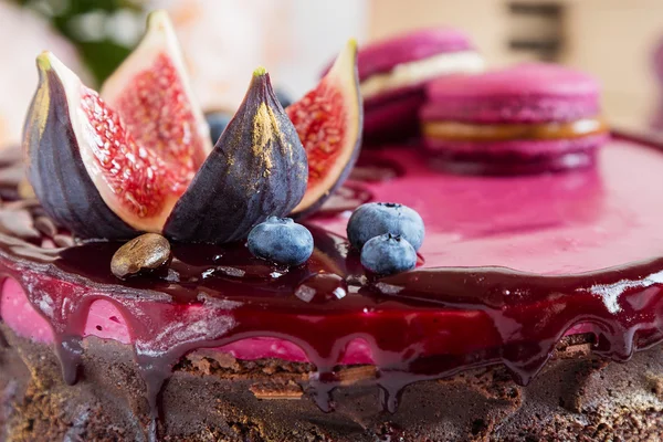 Decorated chocolate cake — Stock Photo, Image