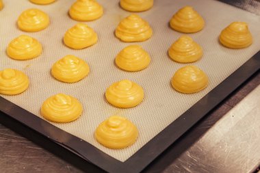 Profiterol ilerleme pişirme