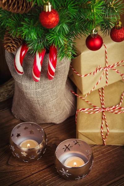 Decorazione natalizia vintage su sfondo rustico — Foto Stock