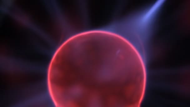 Boule plasma foudre sur noir — Video
