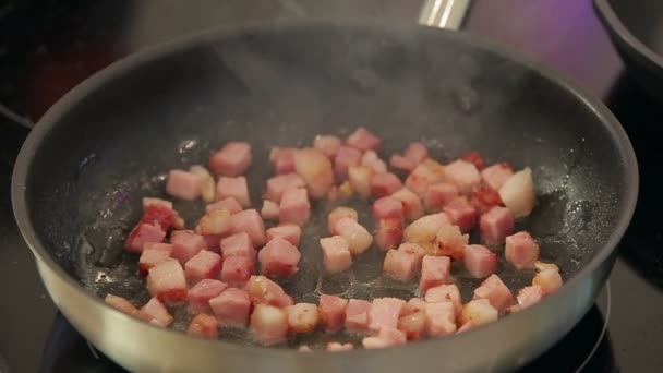 Cubes de bacon à frire 