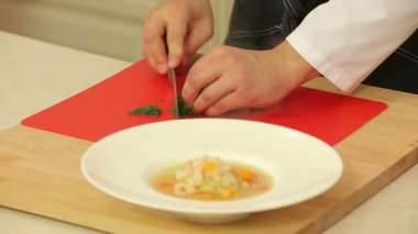 Porsiyon sebze ve fasulye çorbası