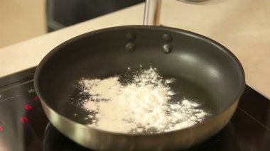 Beşamel sosu hazırlanması