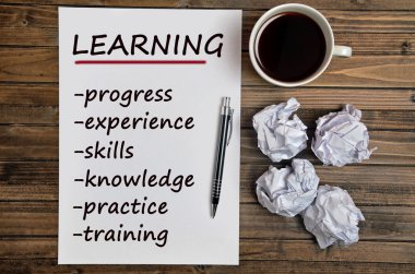 Kağıt üzerinde kelime öğrenme