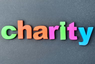 Arka plan üzerinde kelime sadaka