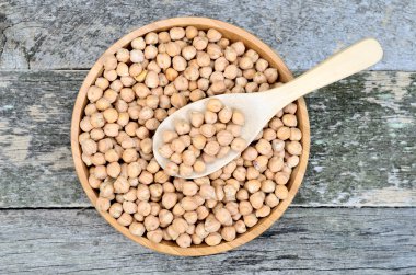 Bir bambu kase nohut