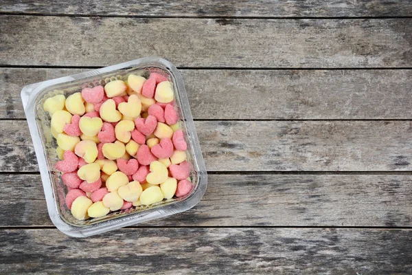 Corazones Ñoquis Sobre Una Mesa Madera —  Fotos de Stock