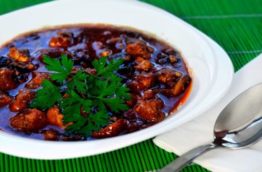 Domuz eti et güveç