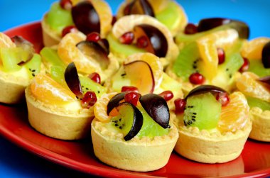 Meyve ile Mini tartes