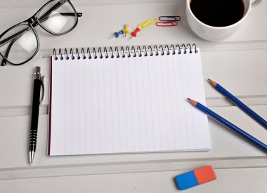 Çeşitli ofis, banka donatımı 