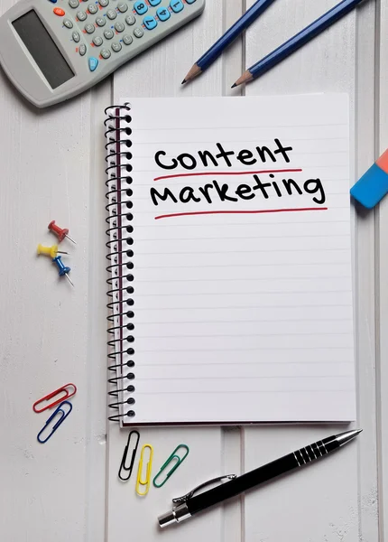 Content Marketing word på anteckningsboken — Stockfoto