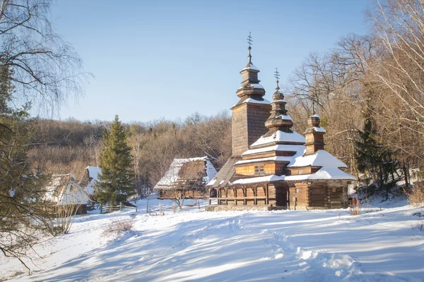 Ahşap Müzesi Ulusal Mimarlık ve yaşam Pirogovo kilisede