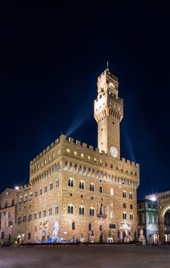 Palazzo Vecchio Piazza della Signoria, Florence gece görünümü 