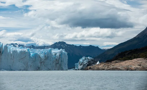 Άποψη του παγετώνα Perito Moreno — Φωτογραφία Αρχείου