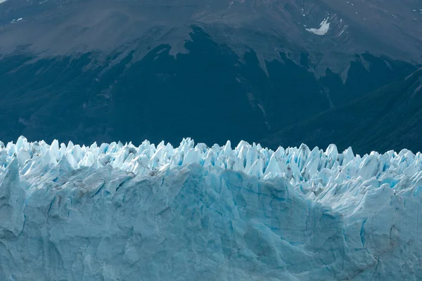 Sharp spikes of the Perito Moreno Glacier — Stock Photo, Image