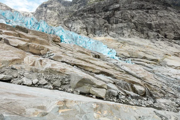 Couches de surface rocheuse du glacier Jostedal — Photo