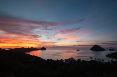 Günbatımı, Komodo Ulusal Parkı