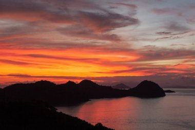 Günbatımı, Komodo Ulusal Parkı