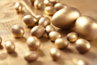 Altın Paskalya yumurtaları 