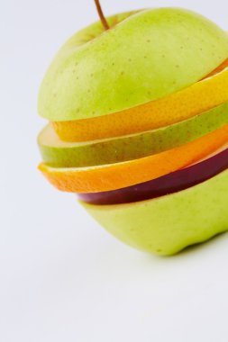 Meyve kesme: elma, portakal, armut 