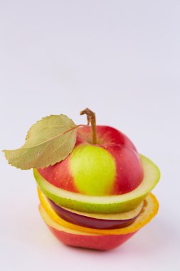 Meyve kesme: elma, portakal, armut 