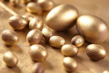 Altın Paskalya yumurtaları 