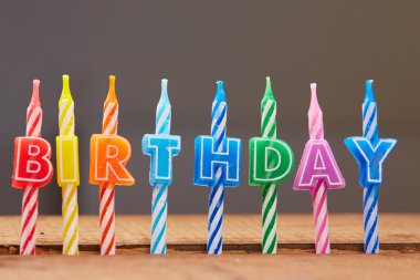 Mutlu yıllar mumlar.