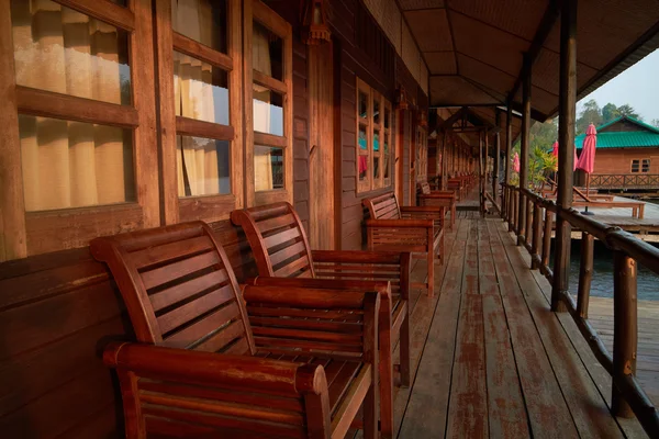 Rumah di atas air di Thailand — Stok Foto