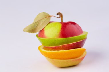 Meyve kesme: elma, portakal, armut 