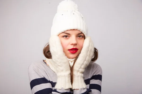 Girl in white hat and scarf — Stock Photo, Image