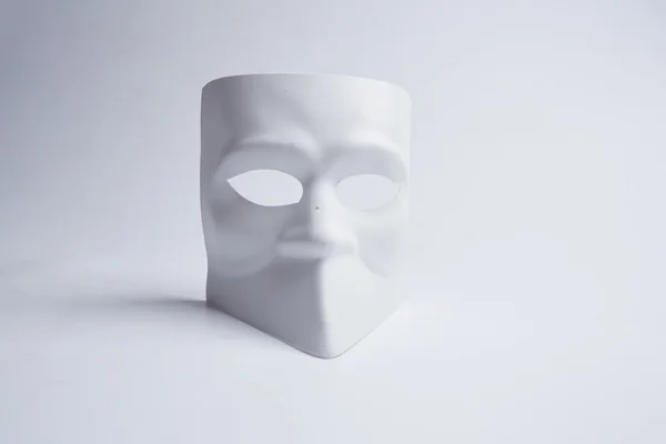 Белая венецианская маска — стоковое фото