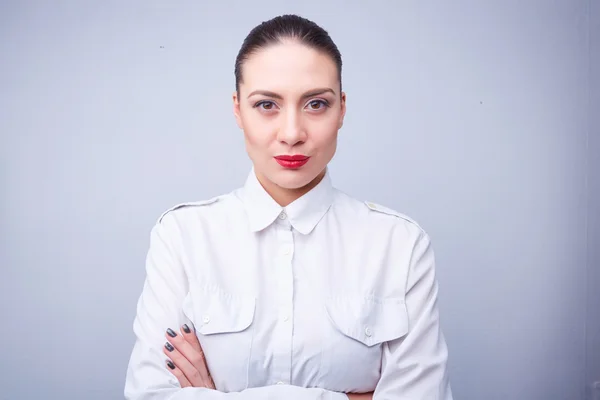 Mujer con camisa blanca — Foto de Stock