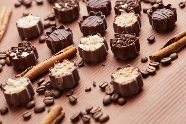 Deliciosos doces de chocolate — Fotografia de Stock