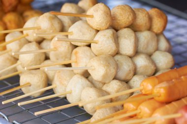 Sosis Tayland pazarında